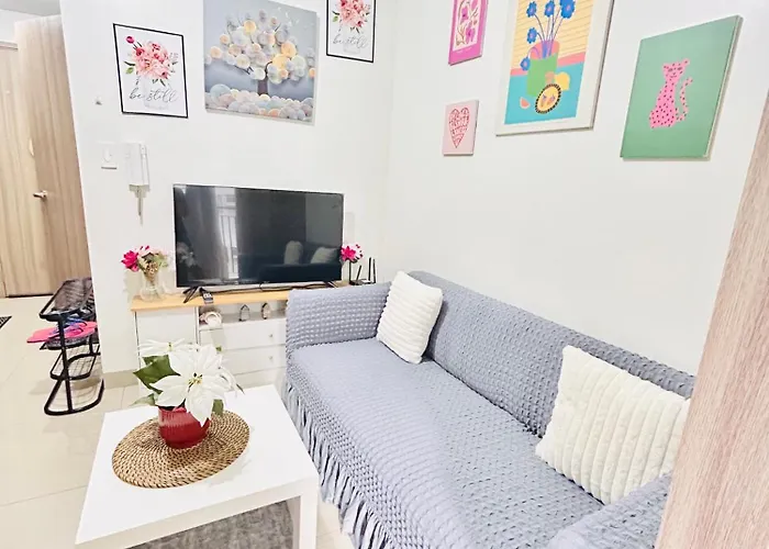 Stand Out And Cozy Unit At Shore 2 Tower 3